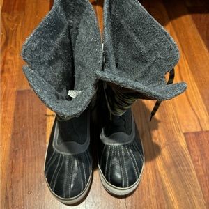 UGG snow boots